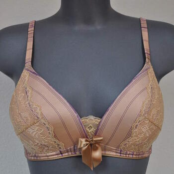 Eva Sharp and Chique Pêche Soutien-Gorge sans Armatures en Dentelle