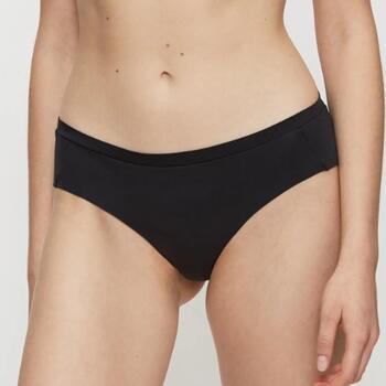 Triomphe Body Make-Up Illusion Soft Touch Noir Shortie