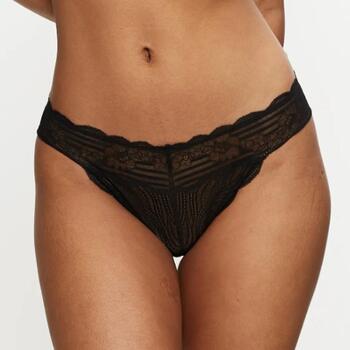 Triomphe Lift Smart Noir Slip Brésilien