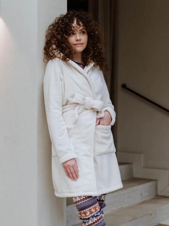 Charlie Choe Cold Days Badjas met capuchon Off White