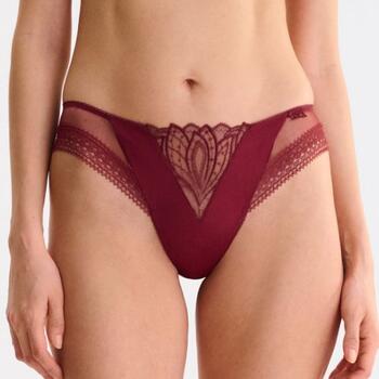 Lisca Adventure Slip Garnet Red