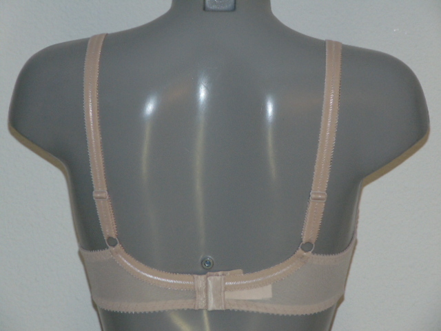 Kleo Miranda poudre soutien-gorge sans forme