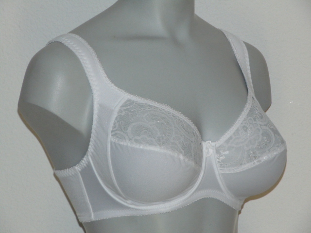 Kleo Kerri blanc soutien-gorge sans forme