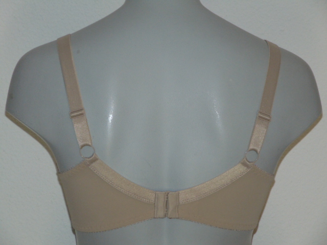 Elbrina Helen taupe soutien-gorge sans forme