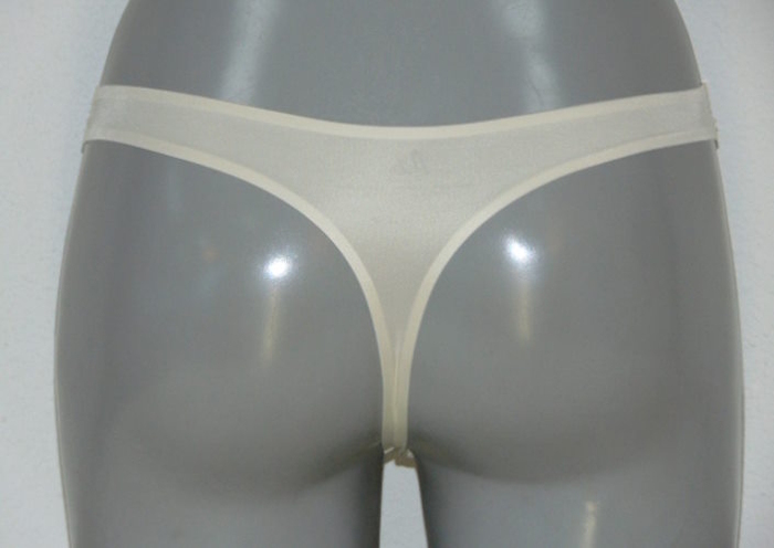 Salon Royal Fit champagne culotte string