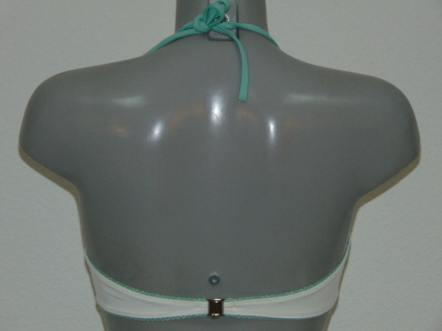 Maillots de bain Sapph Benirras blanc cassé haut de bikini préformé