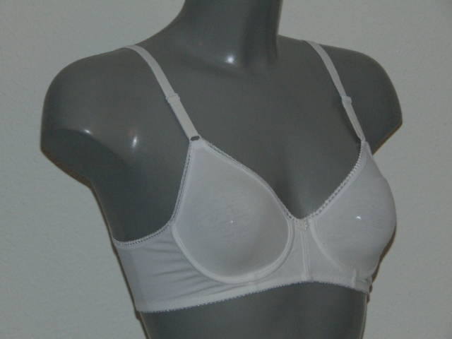Elbrina Basic blanc soutien-gorge sans forme