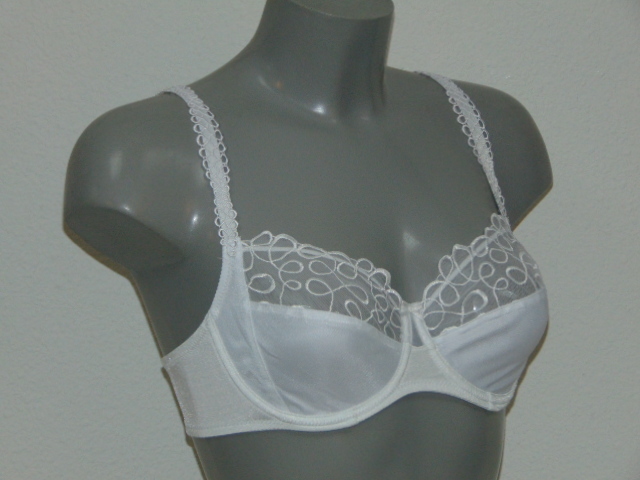 Elbrina Curly blanc soutien-gorge sans forme