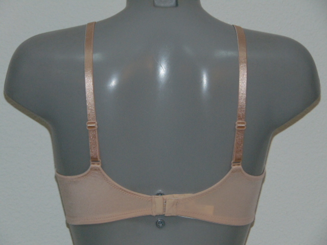 Triomphe Modern Finesse poudre soutien-gorge sans armatures en dentelle