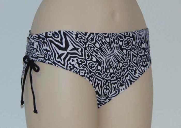 Maillots de bain Sapph Mamia rose slip de bikini