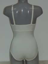 Eva Pearl ivoire corselet