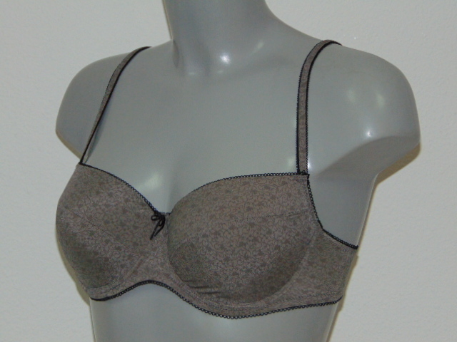 Eva Ashley taupe soutien-gorge rembourré