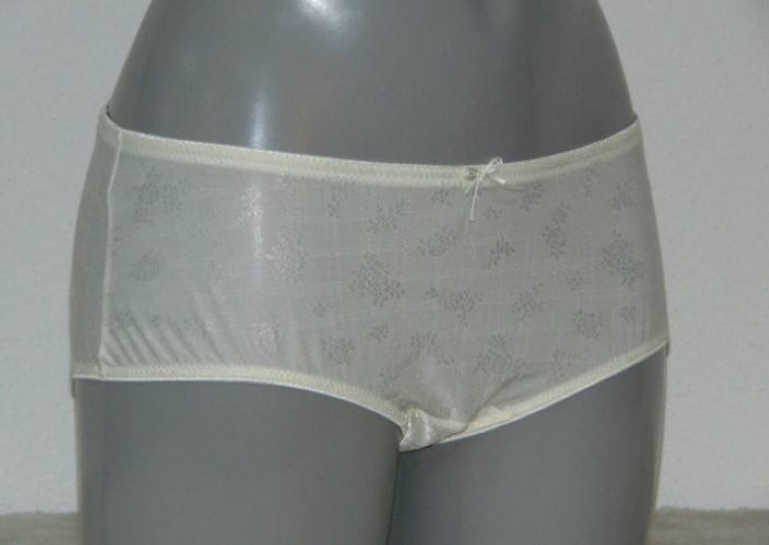 Eva Jaquard ivoire shortie