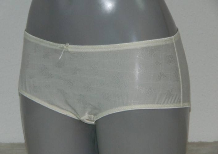 Eva Jaquard ivoire shortie