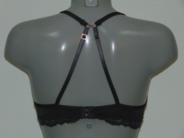 After Eden Lyonne gris soutien-gorge sans armatures en dentelle