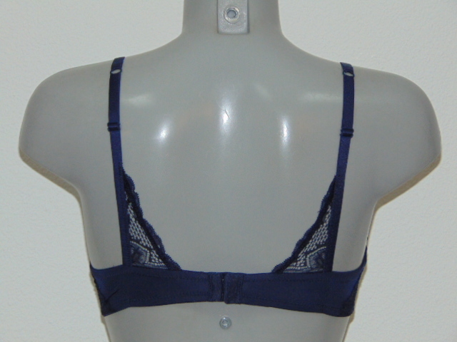 Armani Ladies  marina bleu marine soutien-gorge push up