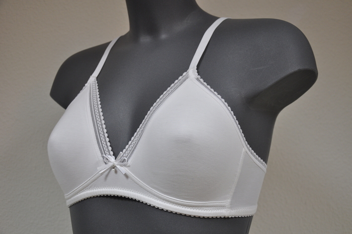 Eva Sybille blanc soutien-gorge sans armatures en dentelle