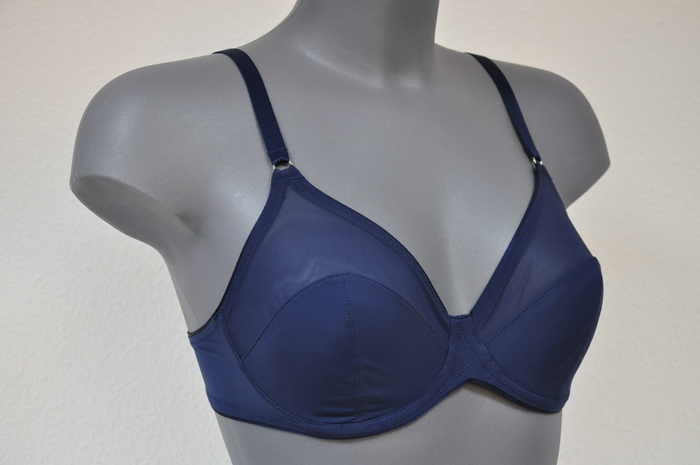 Eva Feminale bleu marine soutien-gorge sans forme