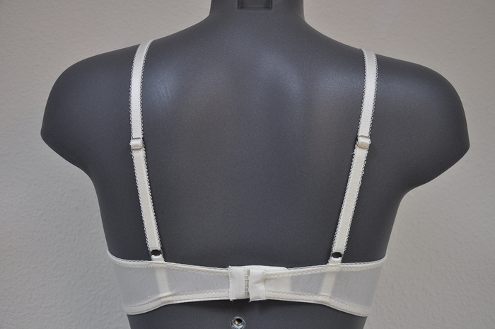 Eva Silk ivoire soutien-gorge sans armatures en dentelle