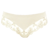 Louisa Bracq Elise ivoire shortie