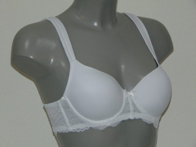 Elbrina Embroid blanc soutien-gorge rembourré