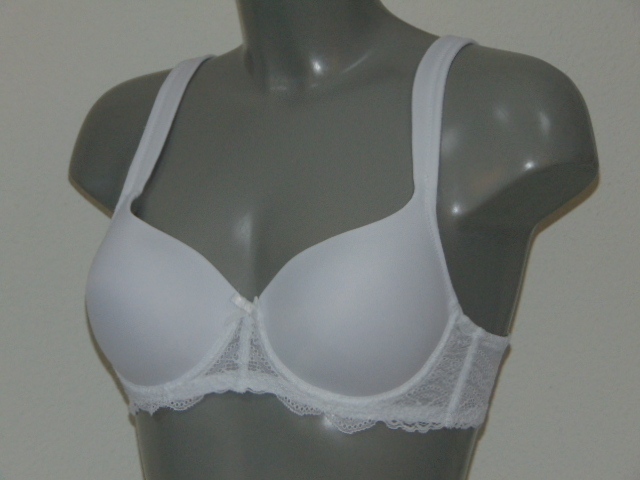 Elbrina Embroid blanc soutien-gorge rembourré