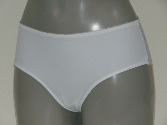 Elbrina Embroid blanc shortie