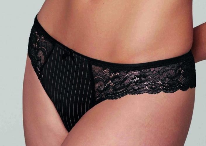 Rosa Faia Antonia noir shortie