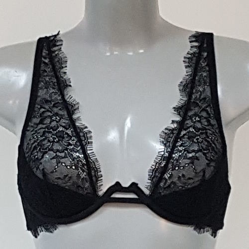 DDO Special F4P noir soutien-gorge sans forme