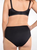 Naturana Minimizer noir slip