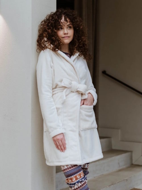 Charlie Choe Cold Days blanc cassé peignoir