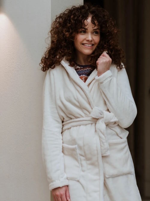 Charlie Choe Cold Days blanc cassé peignoir