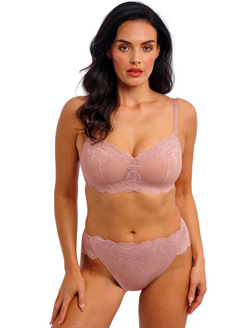 Wacoal Lingerie Vivid Attraction rosewood slip