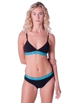 Chicamala Solid noir slip