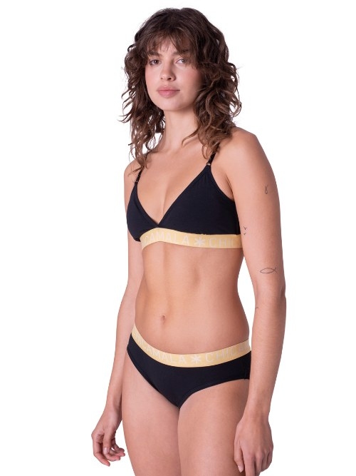 Chicamala Solid noir slip