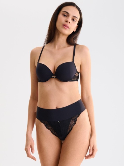 Lisca Charisma noir slip brésilien