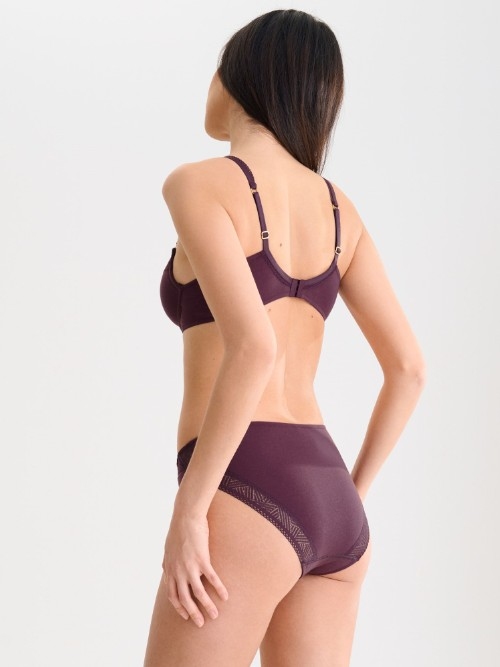 Lisca Ria violet slip