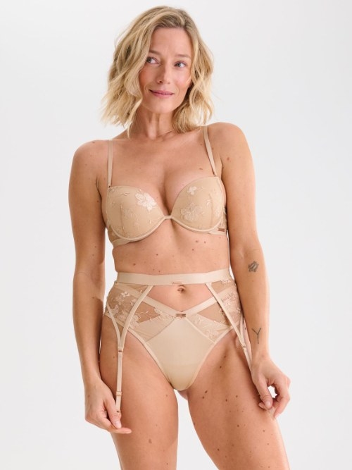 Lisca Passion rose with gold culotte string