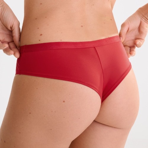 Lisca Princess rouge slip brésilien