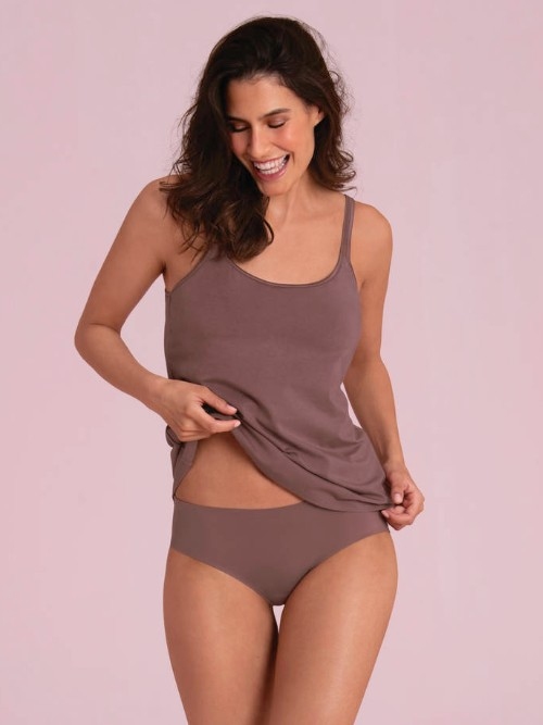 Anita Essential berry shortie