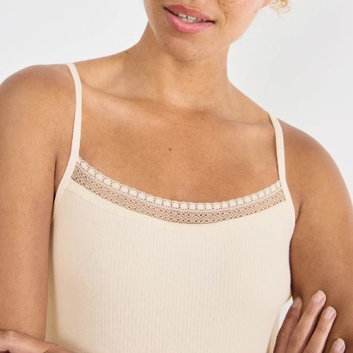 Sloggi GO Ribbed ivoire top spaghetti