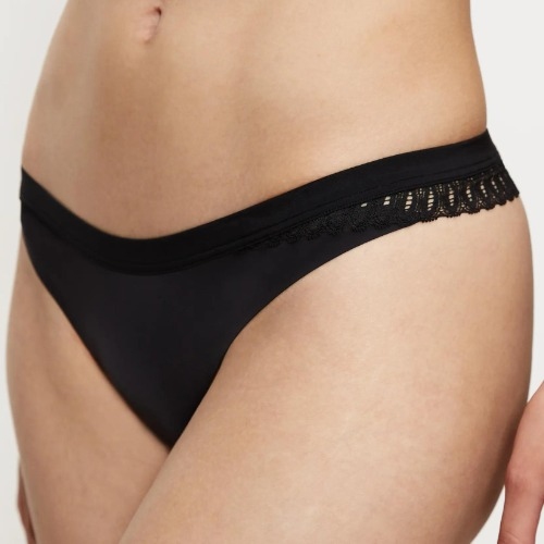 Triomphe Aura Spotlight noir culotte string