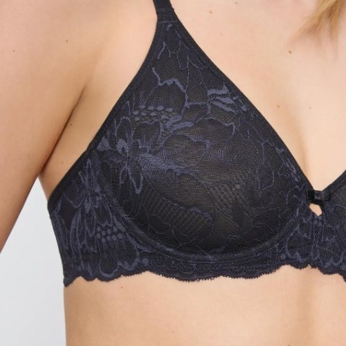Triomphe Amourette Charm gris foncé soutien-gorge rembourré