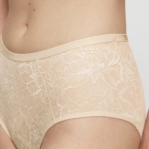 Triomphe Amourette Charm beige slip