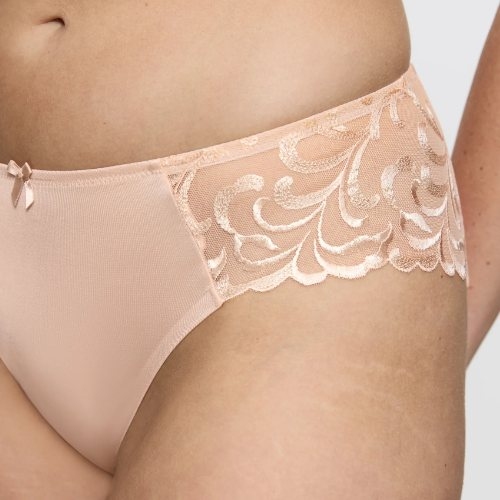 Triomphe Modern Finesse poudre slip