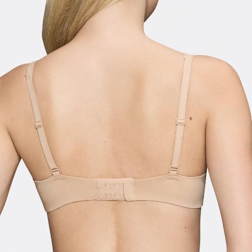 Triomphe Body Make-Up Illusion Lace poudre soutien-gorge rembourré