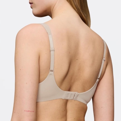 Triomphe Body Make-Up Illusion poudre soutien-gorge rembourré