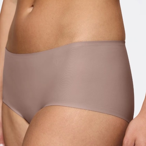 Triomphe Body Make-Up Illusion marron shortie