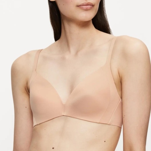 Triomphe Body Make-Up Illusion Soft Touch poudre soutien-gorge sans armatures en dentelle