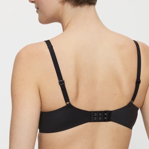 Triomphe Body Make-Up Illusion Soft Touch noir soutien-gorge push up